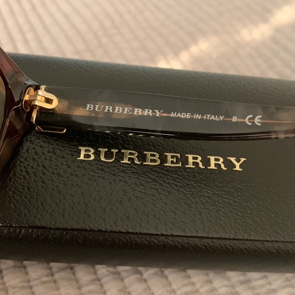 Burberry Sunglasses B 4242-F main image 3